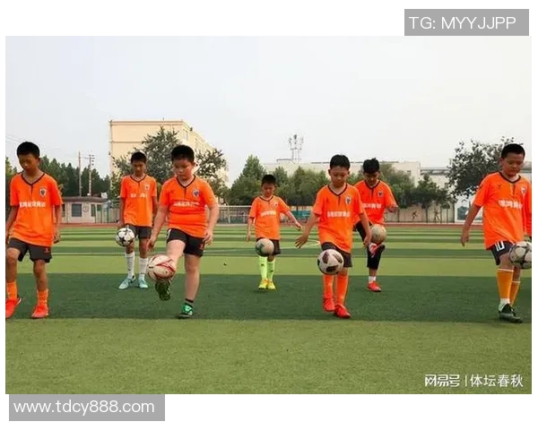 足球场上的温暖之星那些用爱与行动诠释关怀的球员们