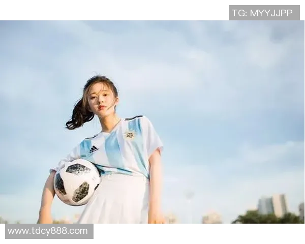 足球巨星化身女儿奴温情满满赛场硬汉柔情背后故事 足球巨星化身女儿奴温情满满赛场硬汉柔情背后故事