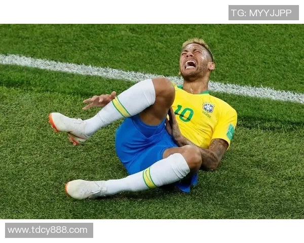 球星头像变身搞怪足球趣味大集合，笑料不断激发球迷创意无限